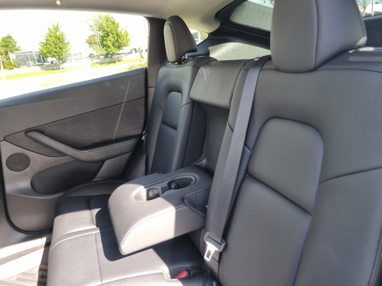 Tesla Model Y Performance 2021