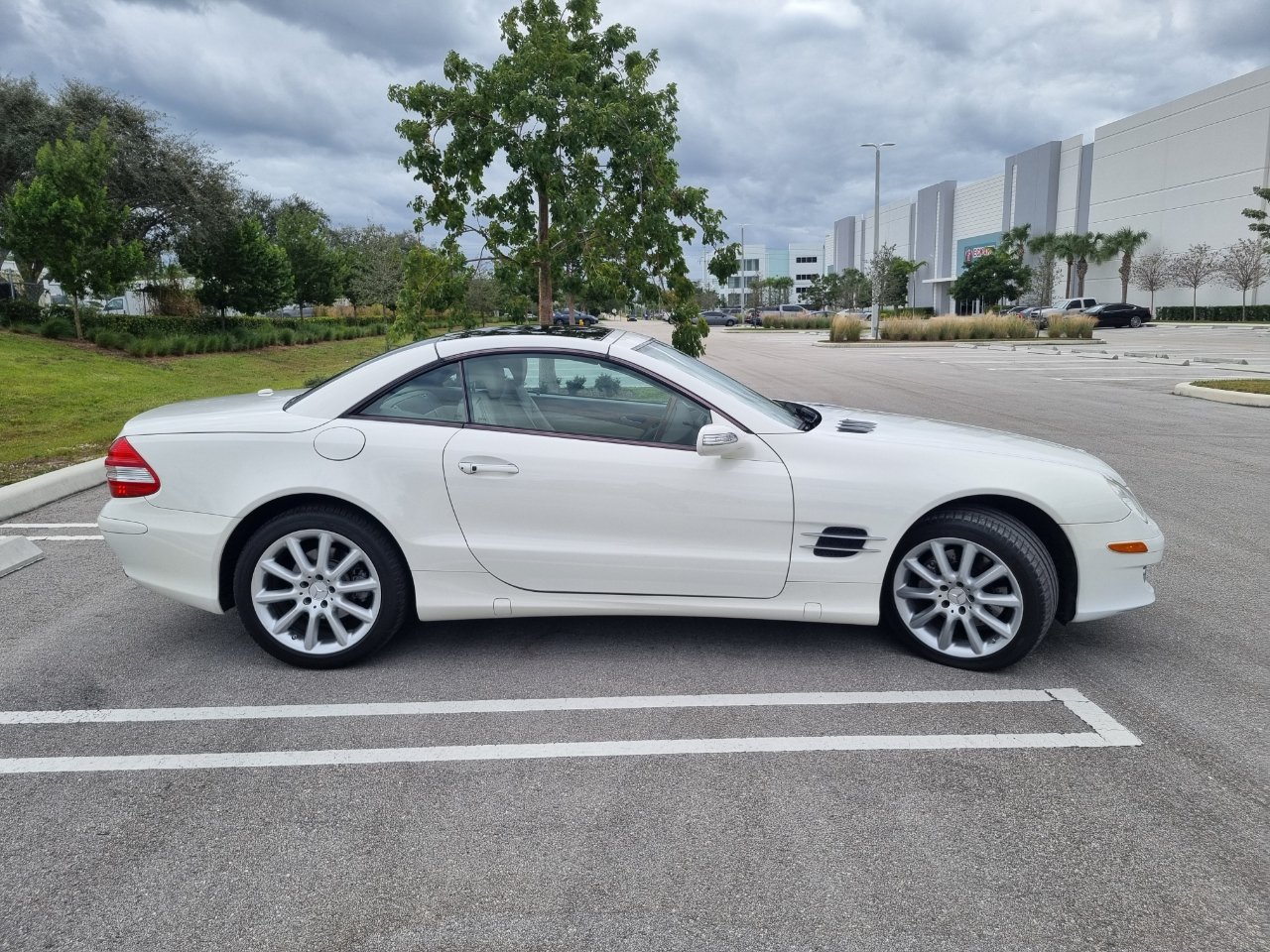 Mercedes-Benz SL-Class SL550 2007