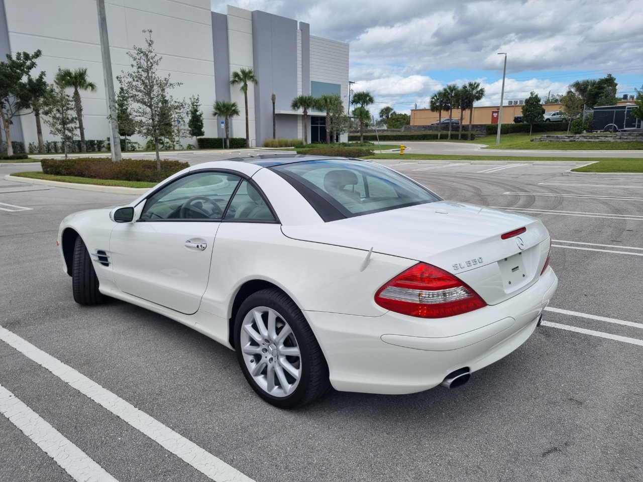 Mercedes-Benz SL-Class SL550 2007