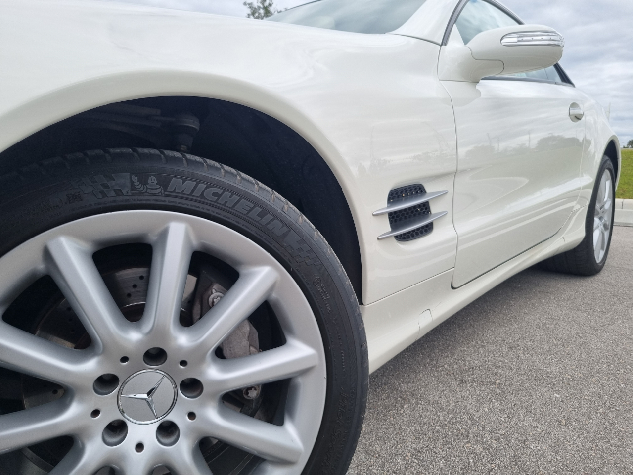 Mercedes-Benz SL-Class SL550 2007