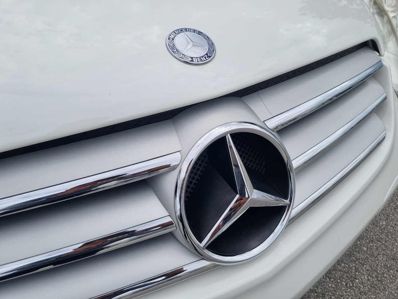 Mercedes-Benz SL-Class SL550 2007