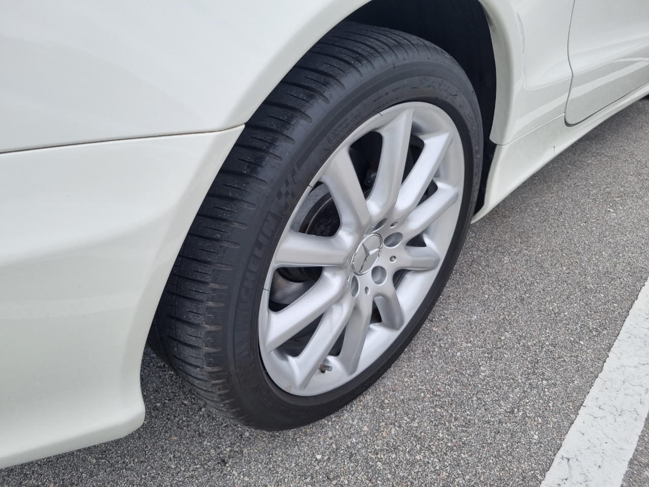 Mercedes-Benz SL-Class SL550 2007