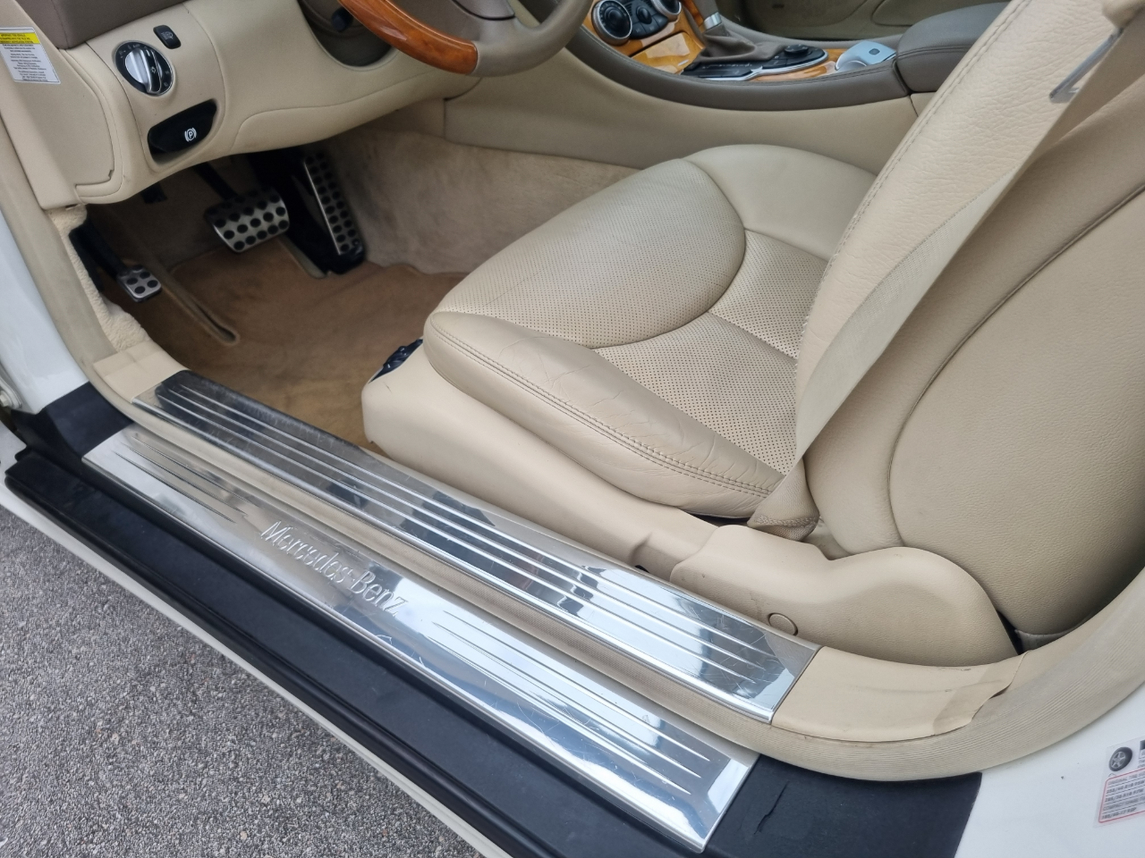 Mercedes-Benz SL-Class SL550 2007