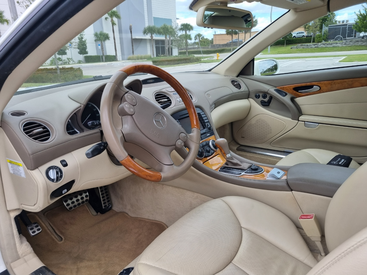 Mercedes-Benz SL-Class SL550 2007