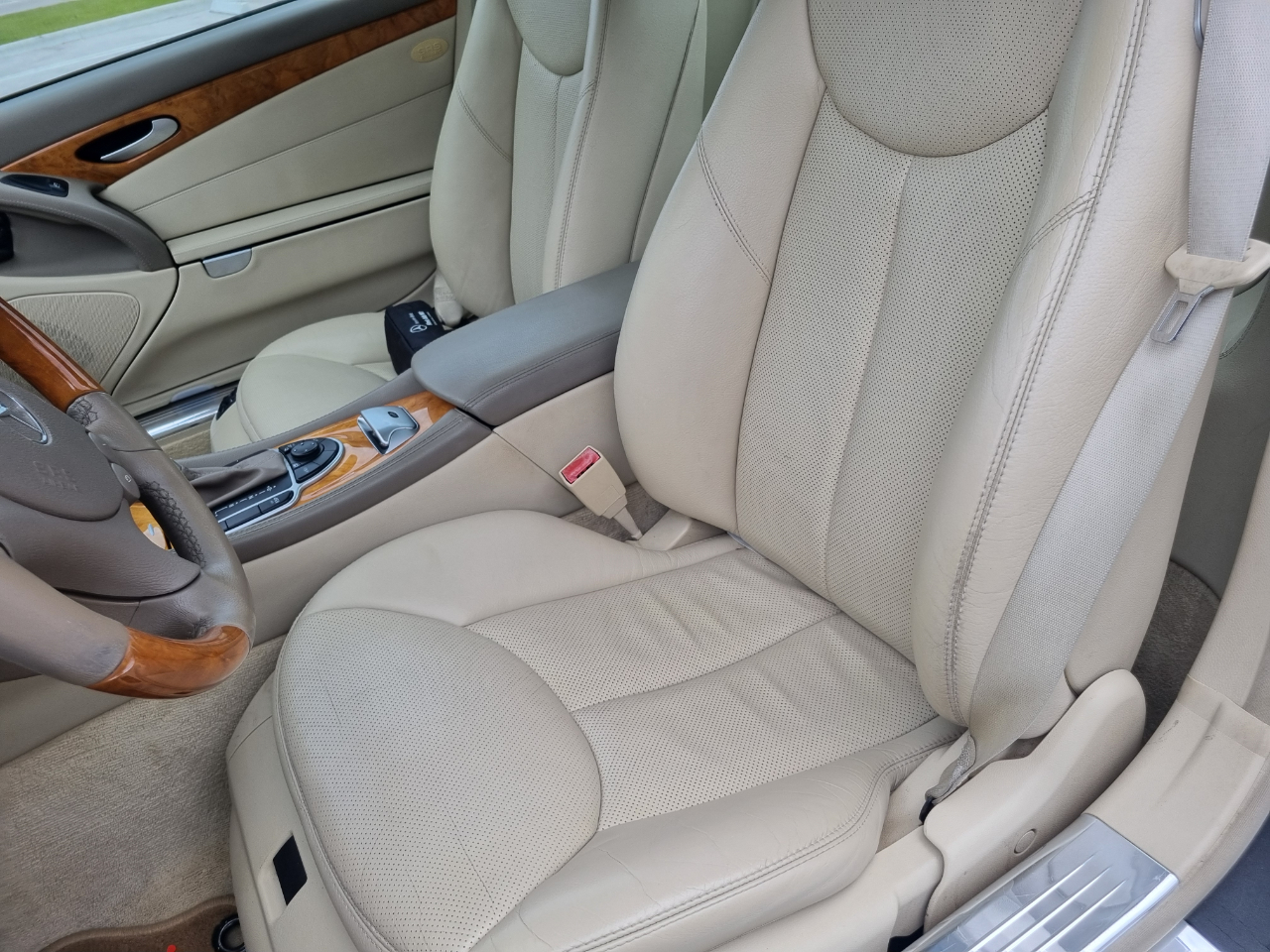 Mercedes-Benz SL-Class SL550 2007