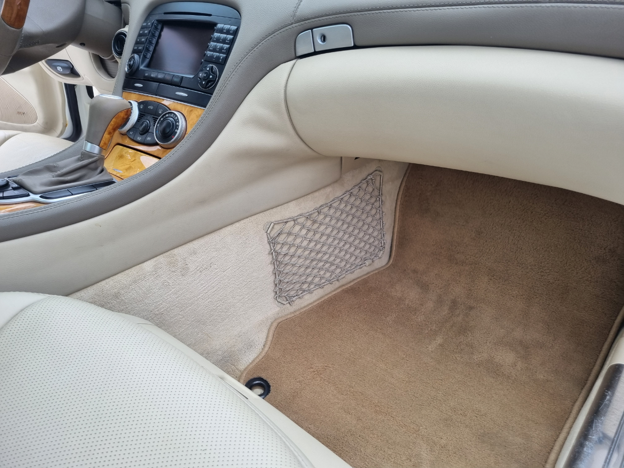 Mercedes-Benz SL-Class SL550 2007