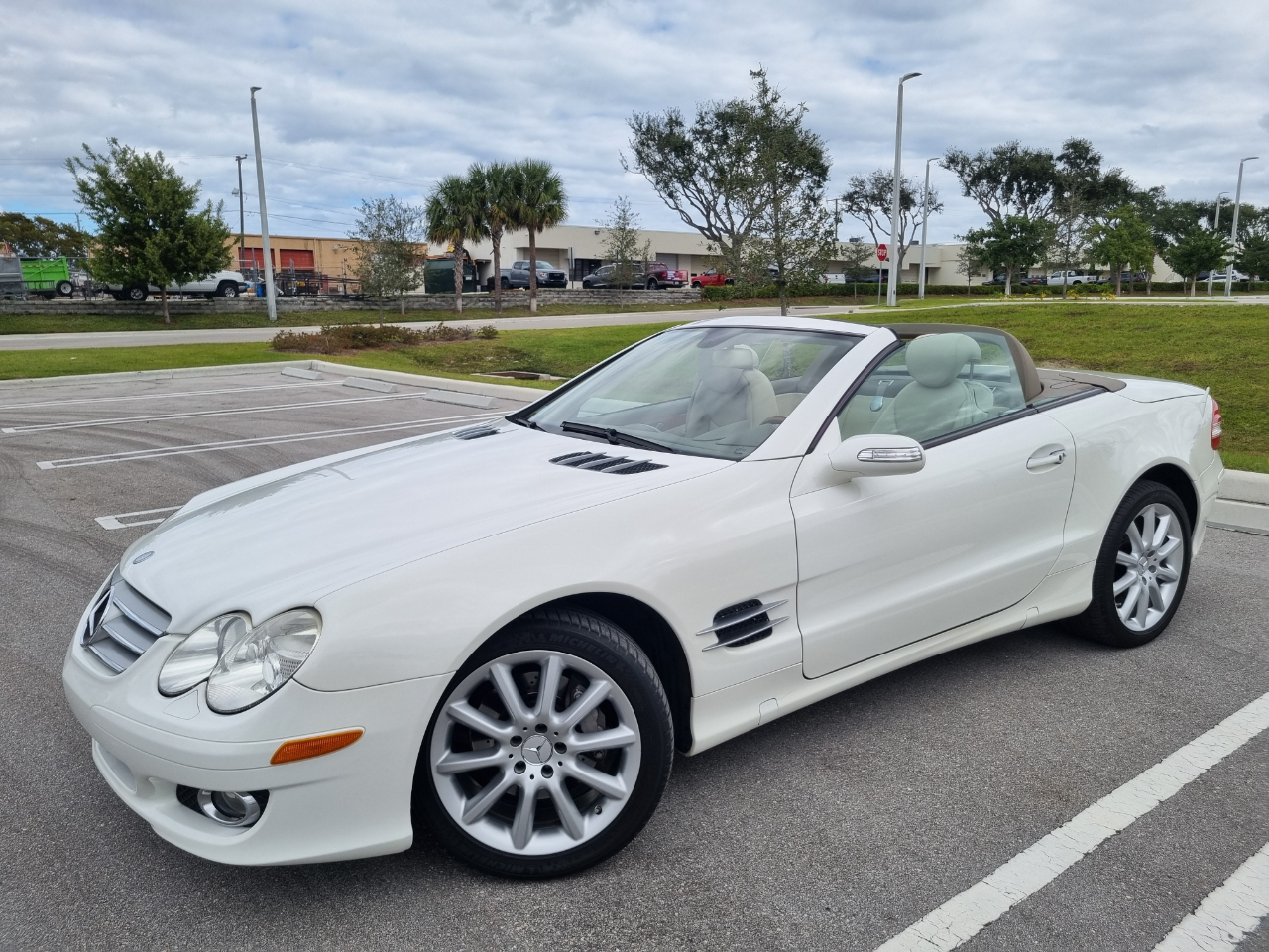 Mercedes-Benz SL-Class SL550 2007