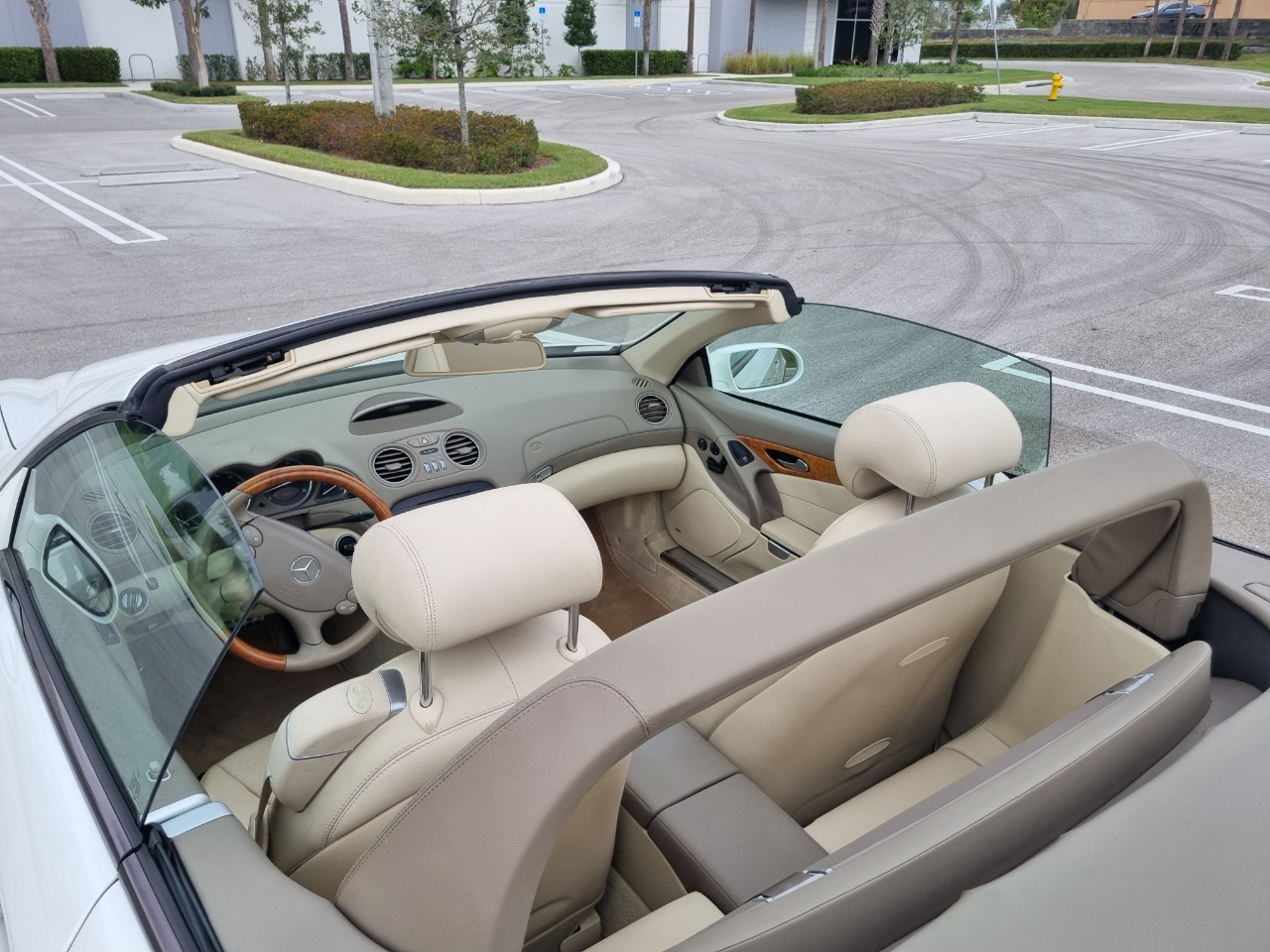 Mercedes-Benz SL-Class SL550 2007