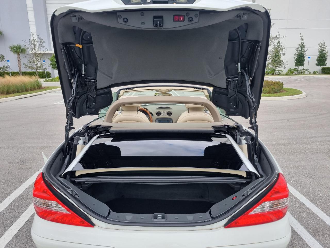 Mercedes-Benz SL-Class SL550 2007