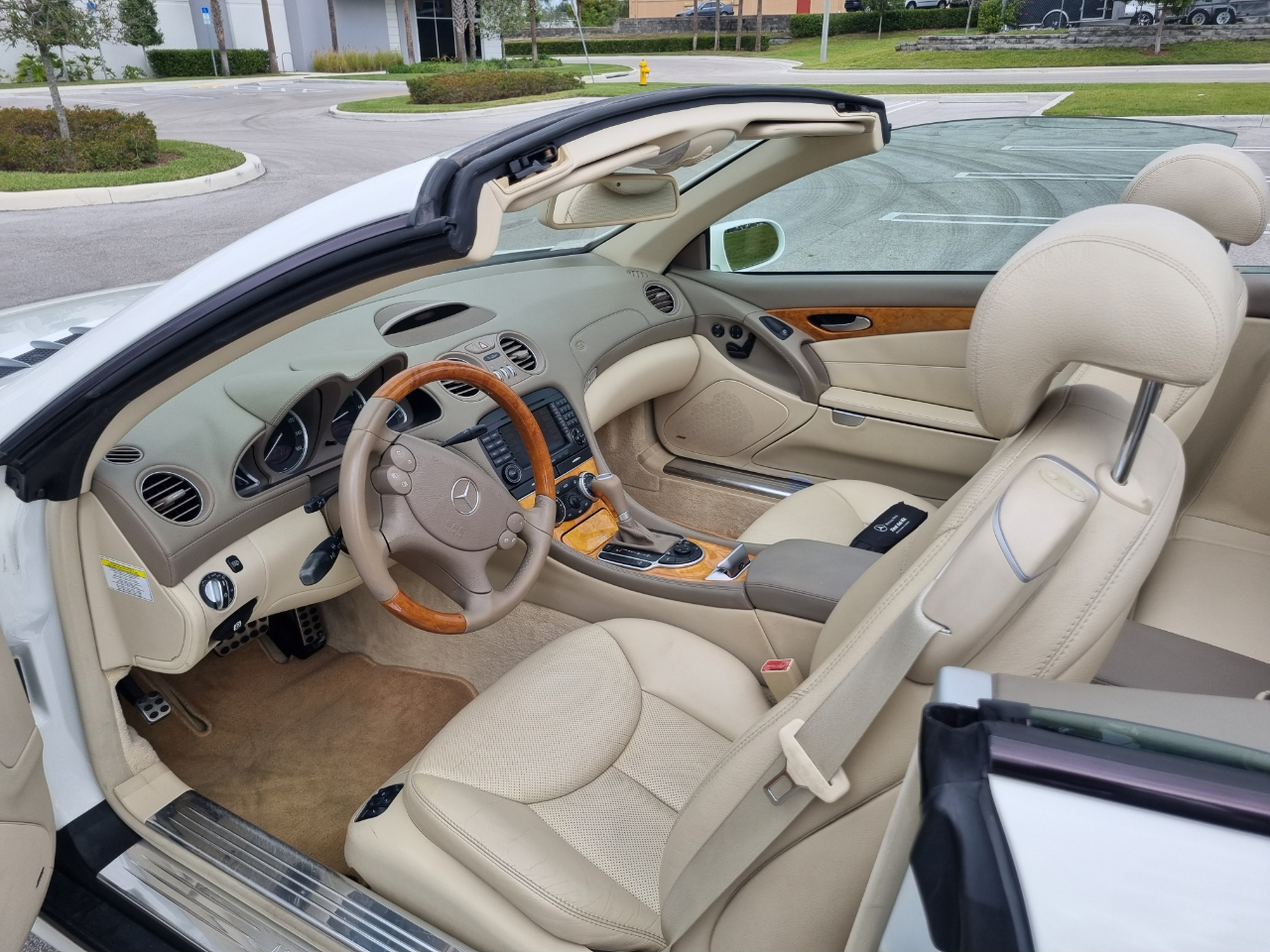 Mercedes-Benz SL-Class SL550 2007