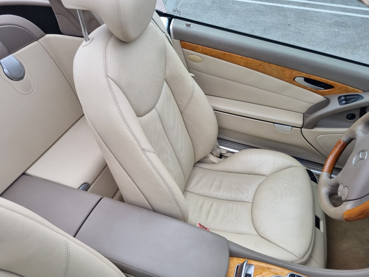 Mercedes-Benz SL-Class SL550 2007