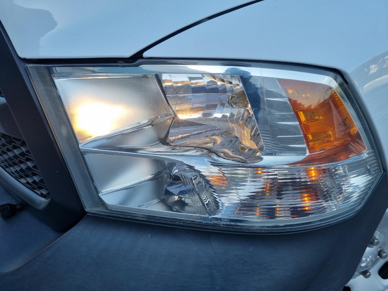 RAM 1500 Tradesman Crew Cab SWB 4WD 2016