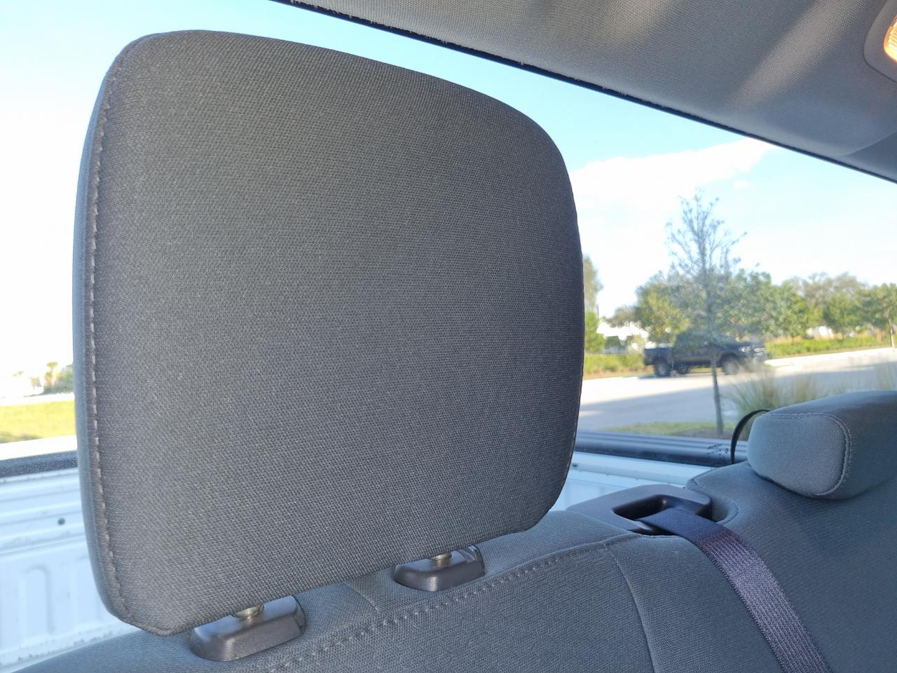 RAM 1500 Tradesman Crew Cab SWB 4WD 2016