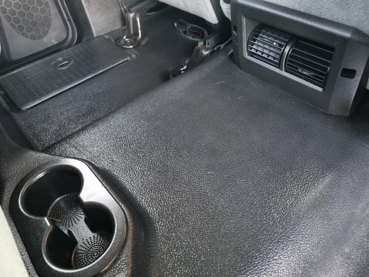 RAM 1500 Tradesman Crew Cab SWB 4WD 2016