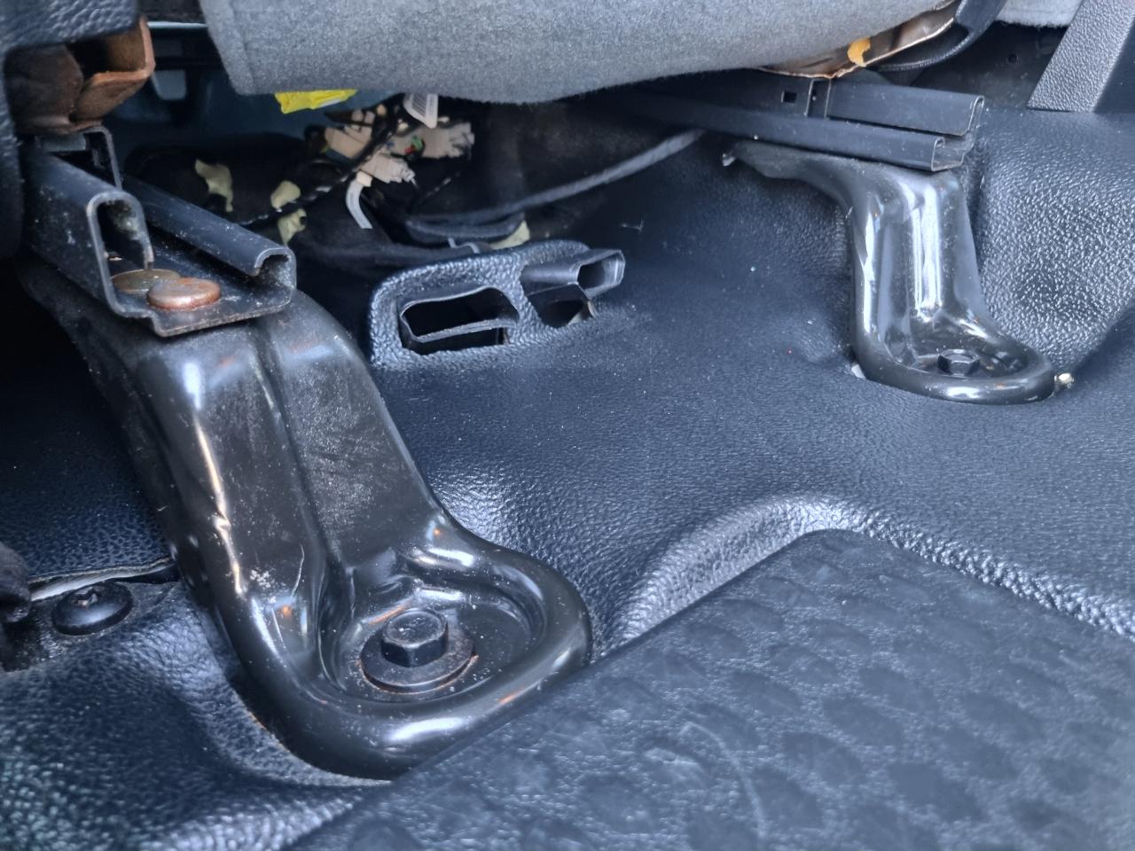 RAM 1500 Tradesman Crew Cab SWB 4WD 2016