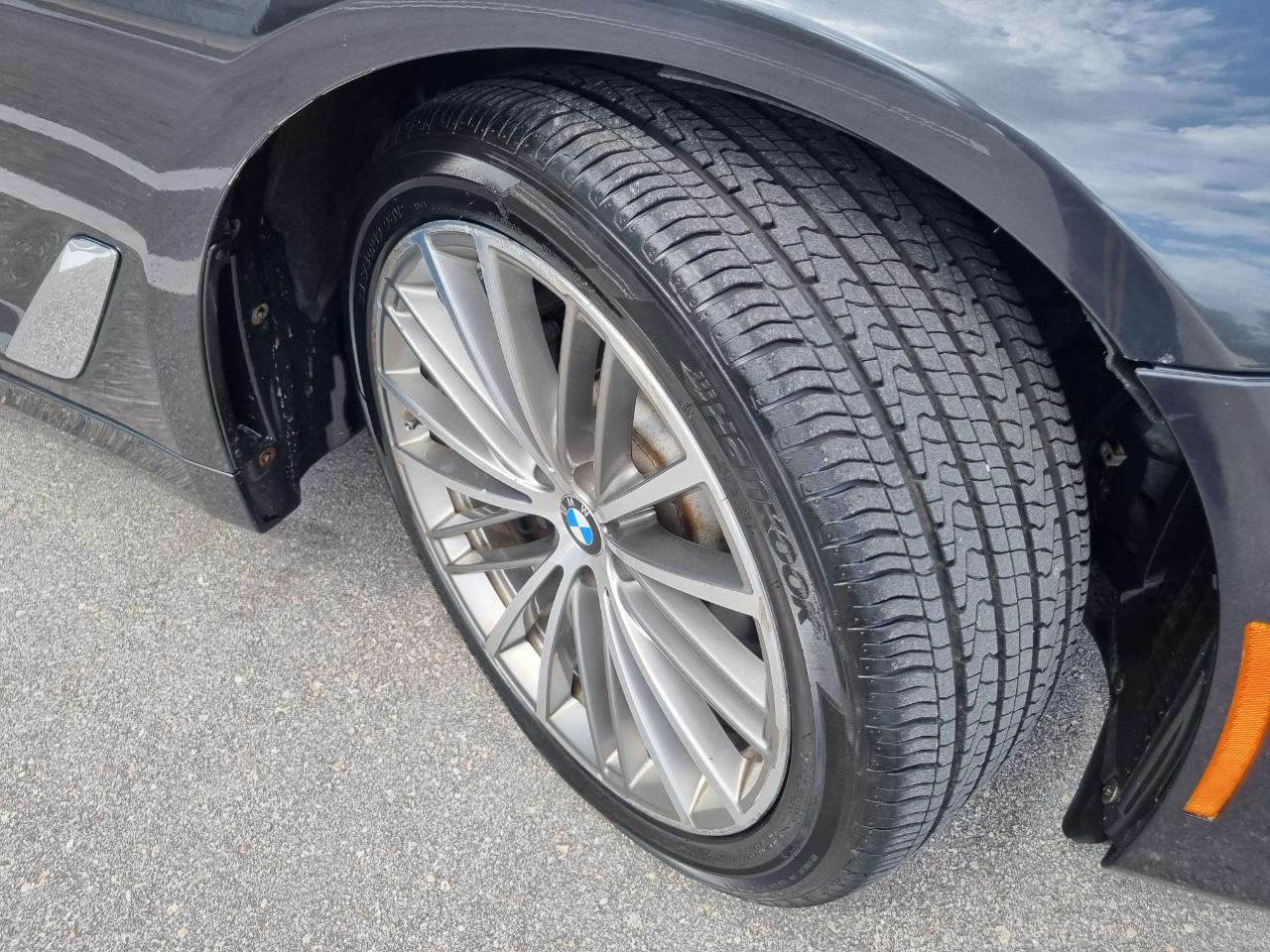 BMW 5-Series 530i xDrive 2017