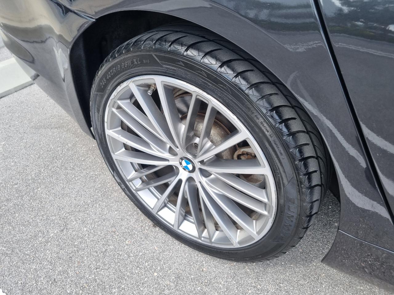 BMW 5-Series 530i xDrive 2017