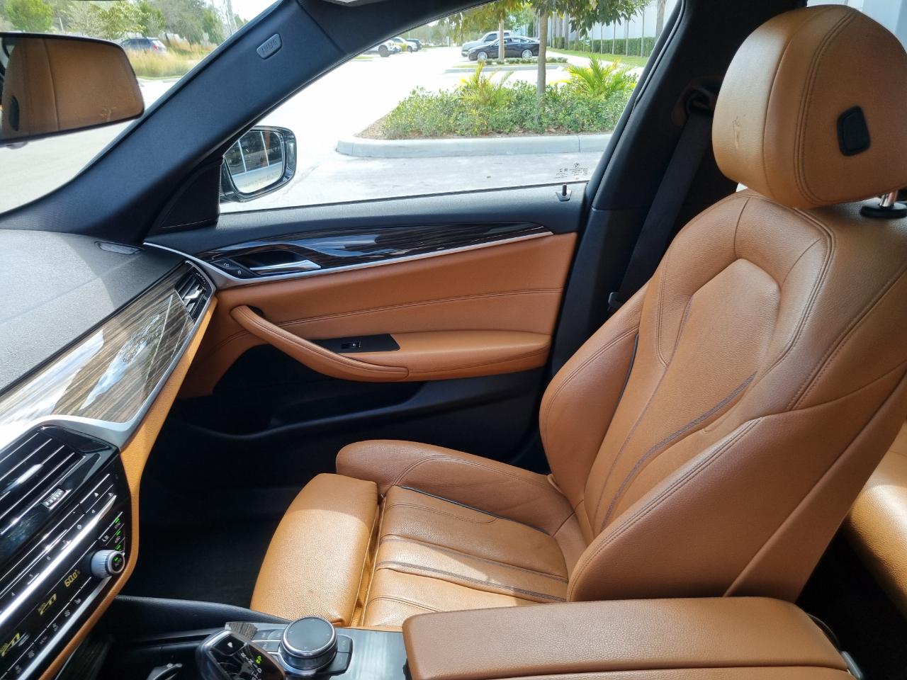 BMW 5-Series 530i xDrive 2017