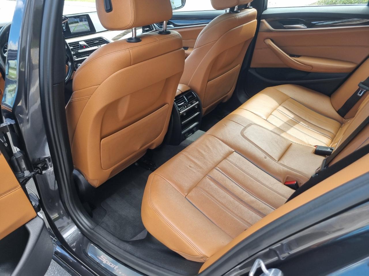 BMW 5-Series 530i xDrive 2017