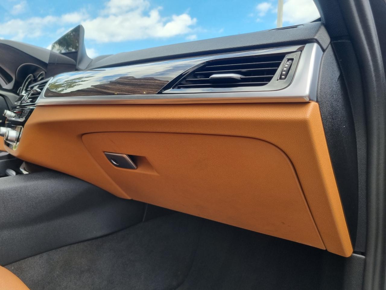 BMW 5-Series 530i xDrive 2017