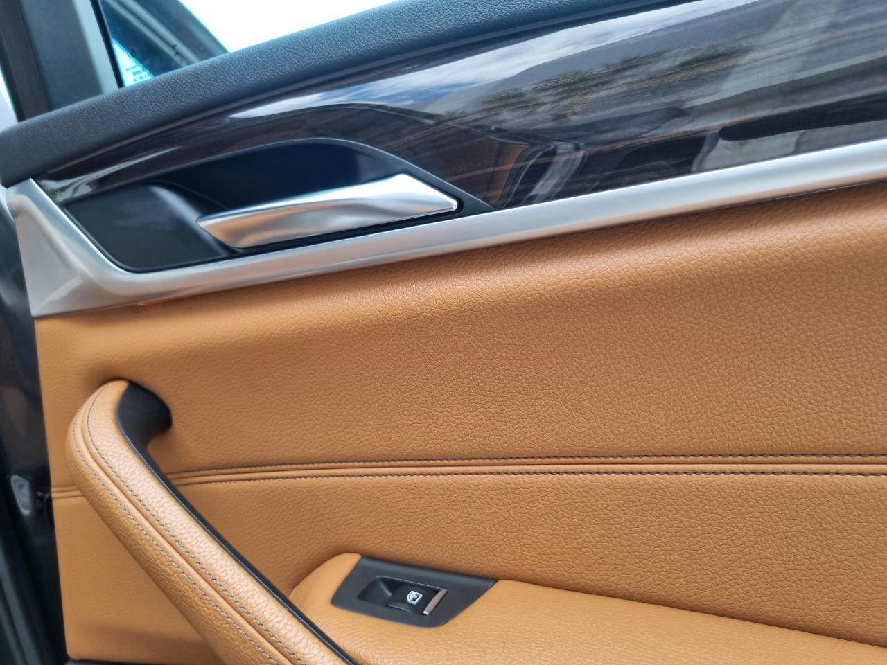 BMW 5-Series 530i xDrive 2017