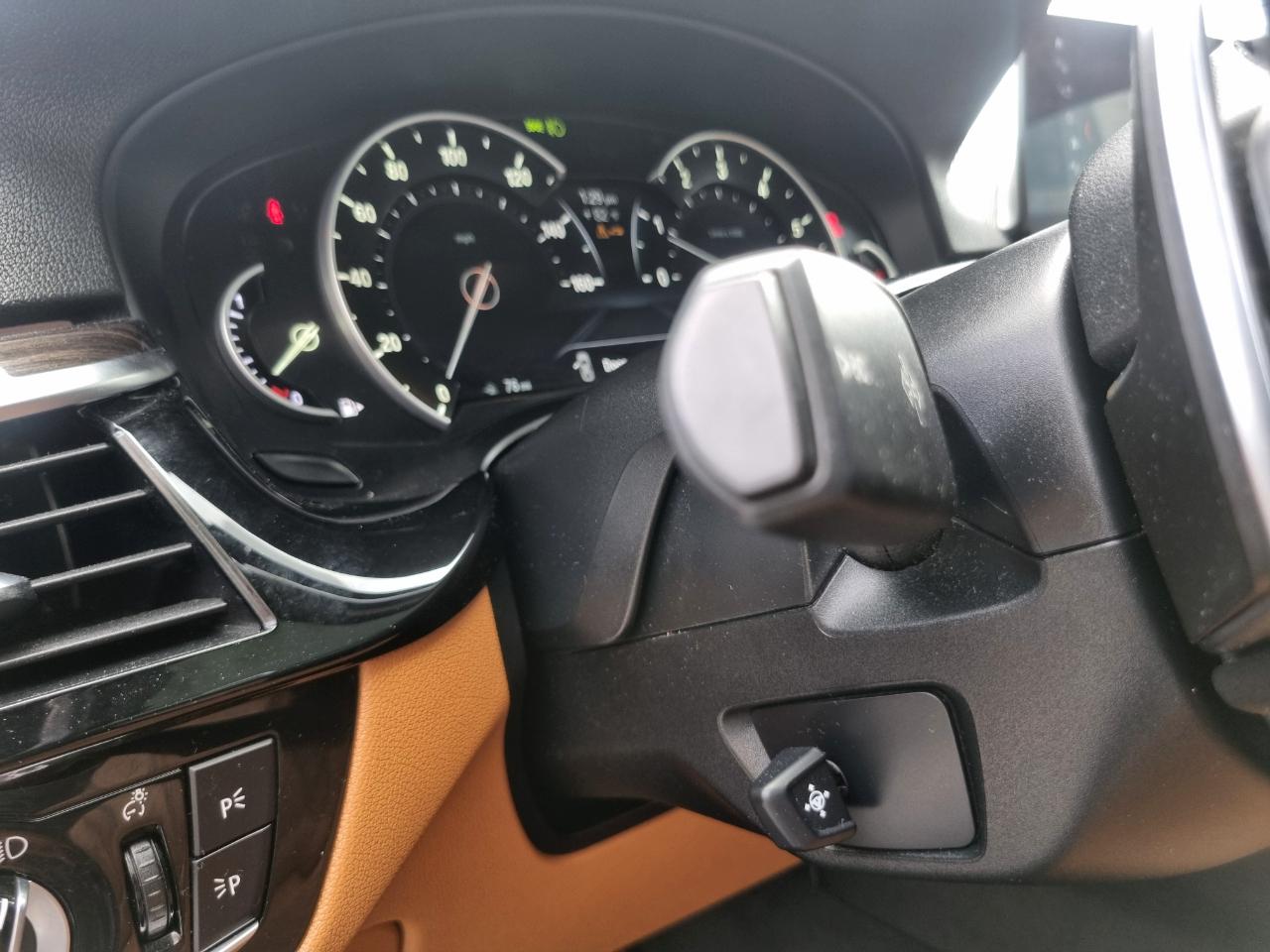 BMW 5-Series 530i xDrive 2017