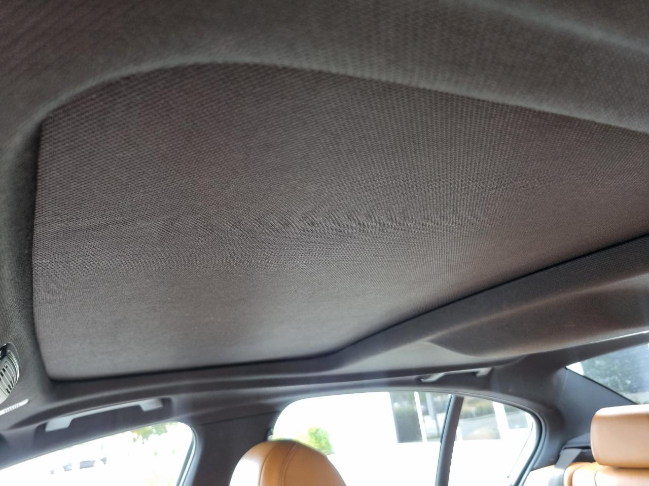 BMW 5-Series 530i xDrive 2017