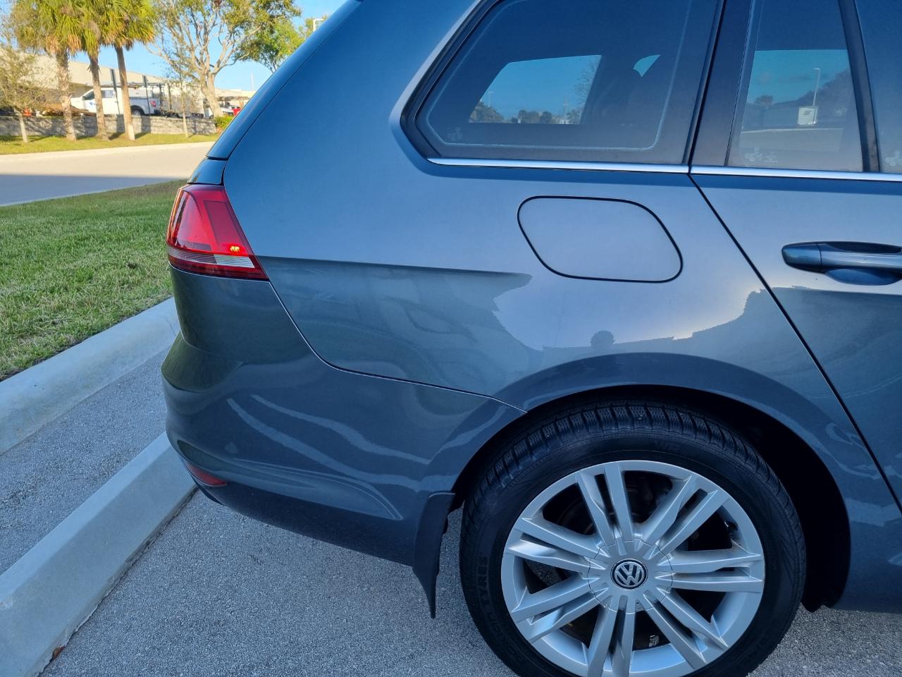 Volkswagen Golf SportWagen TDI S 6A 2015