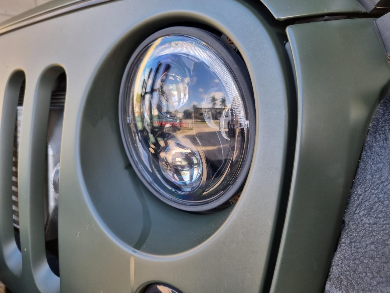 Jeep Wrangler Unlimited Rubicon 4WD 2015