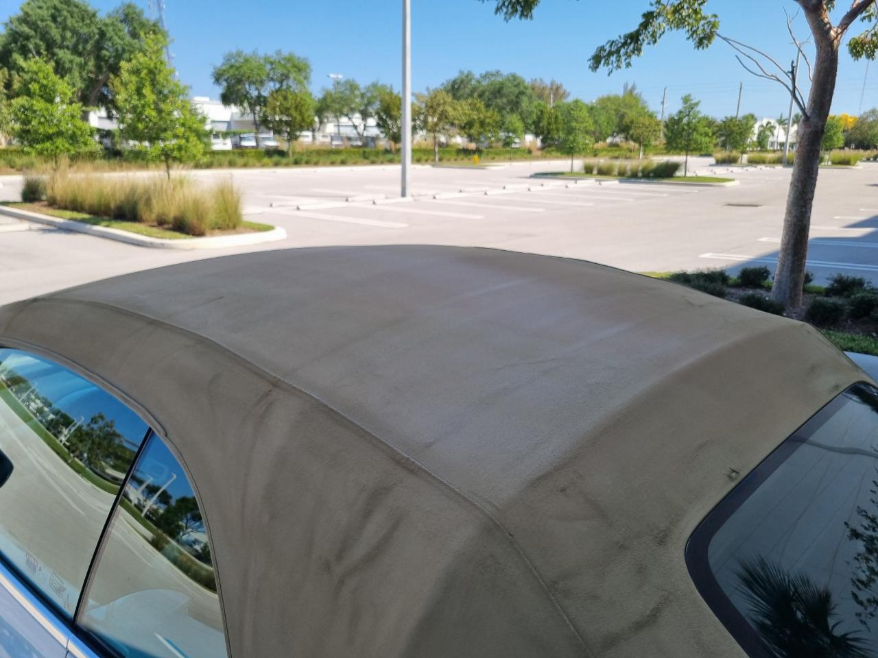 Volkswagen Beetle 2.0T Turbo Convertible 2013