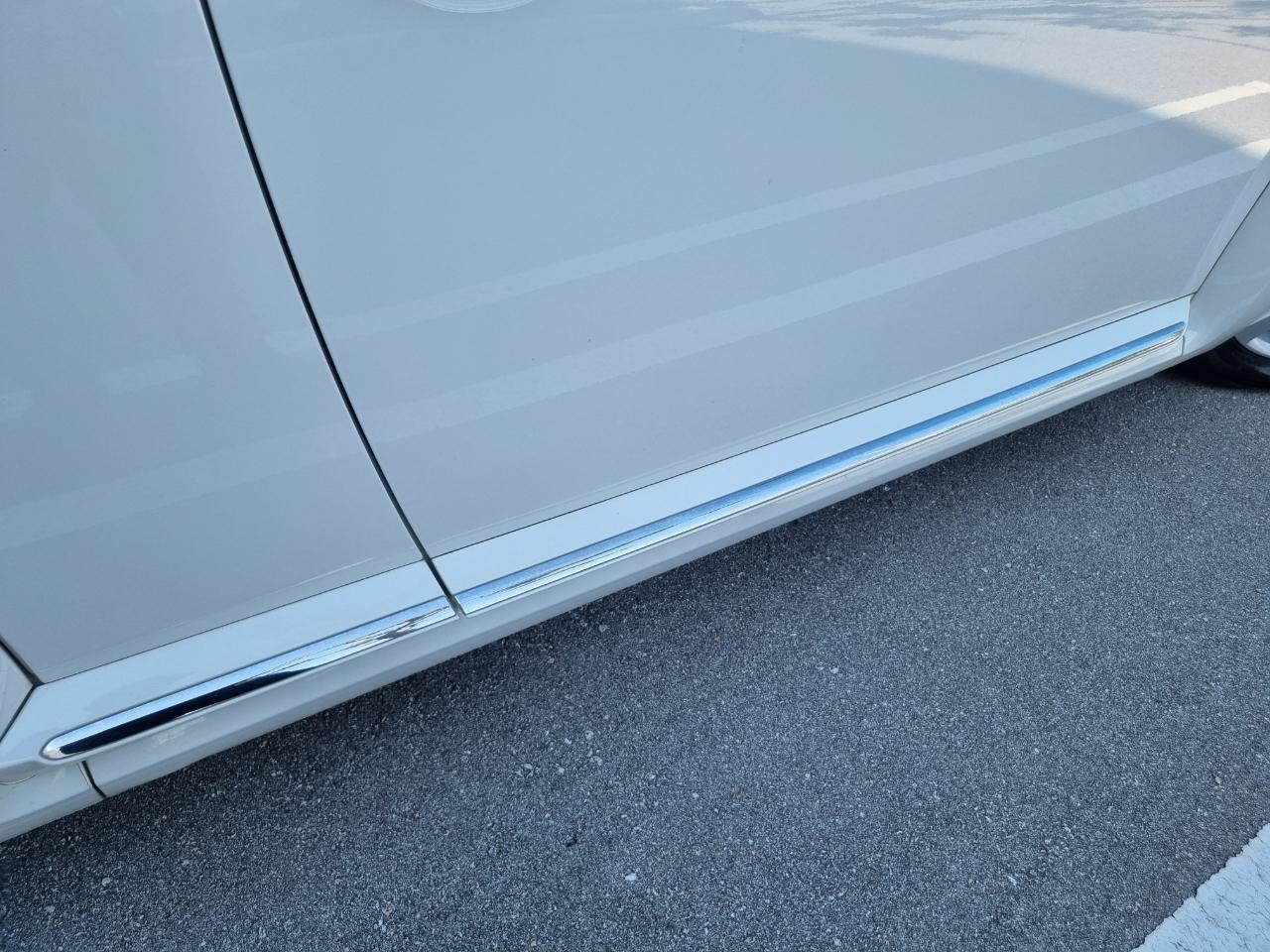 Volkswagen Beetle 2.0T Turbo Convertible 2013