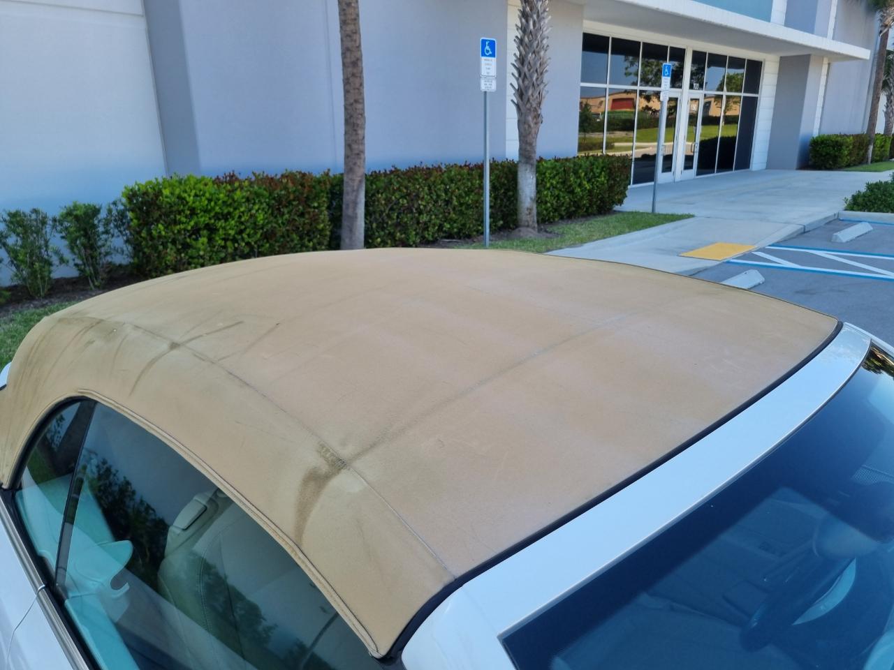 Volkswagen Beetle 2.0T Turbo Convertible 2013