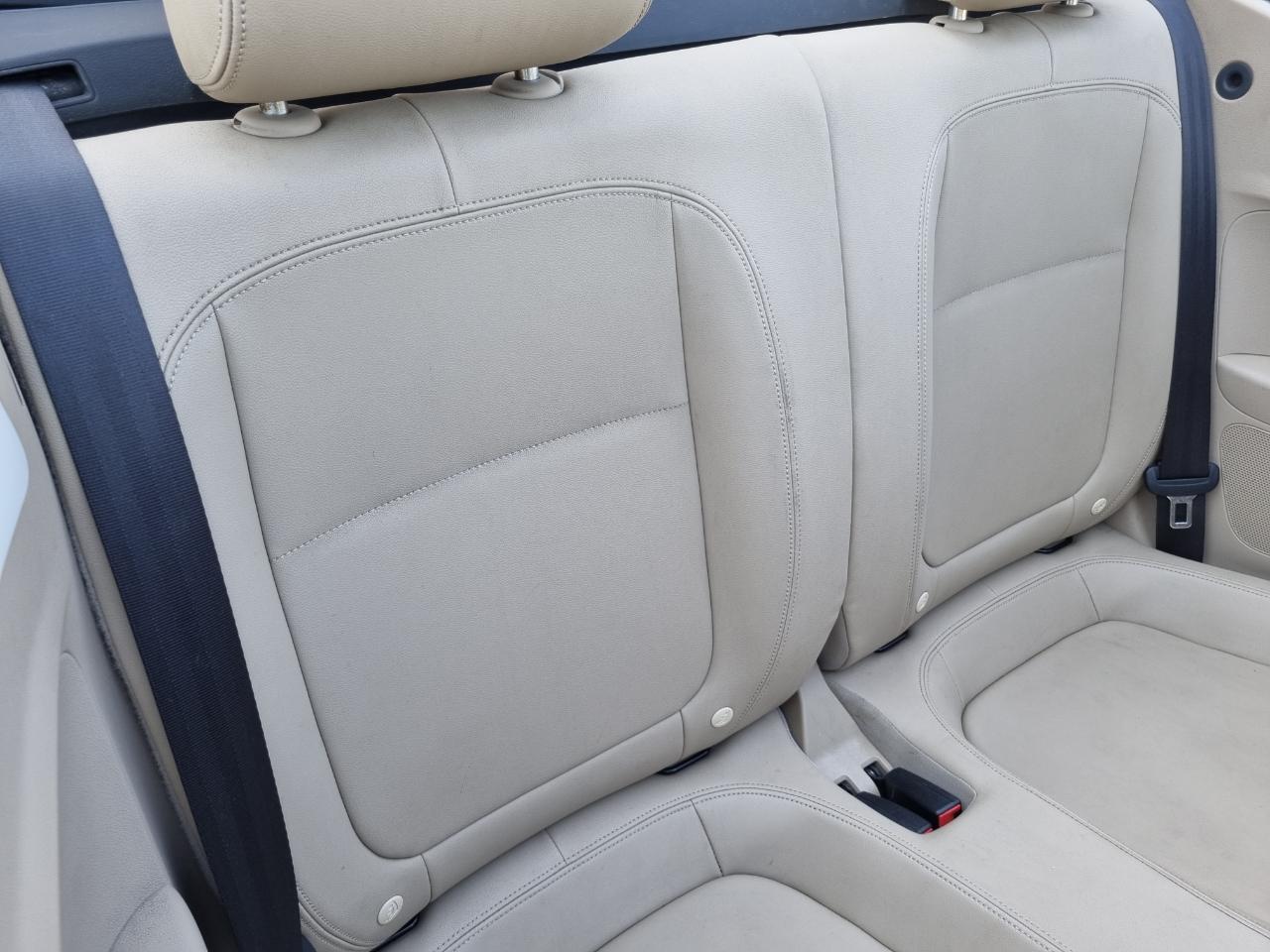 Volkswagen Beetle 2.0T Turbo Convertible 2013