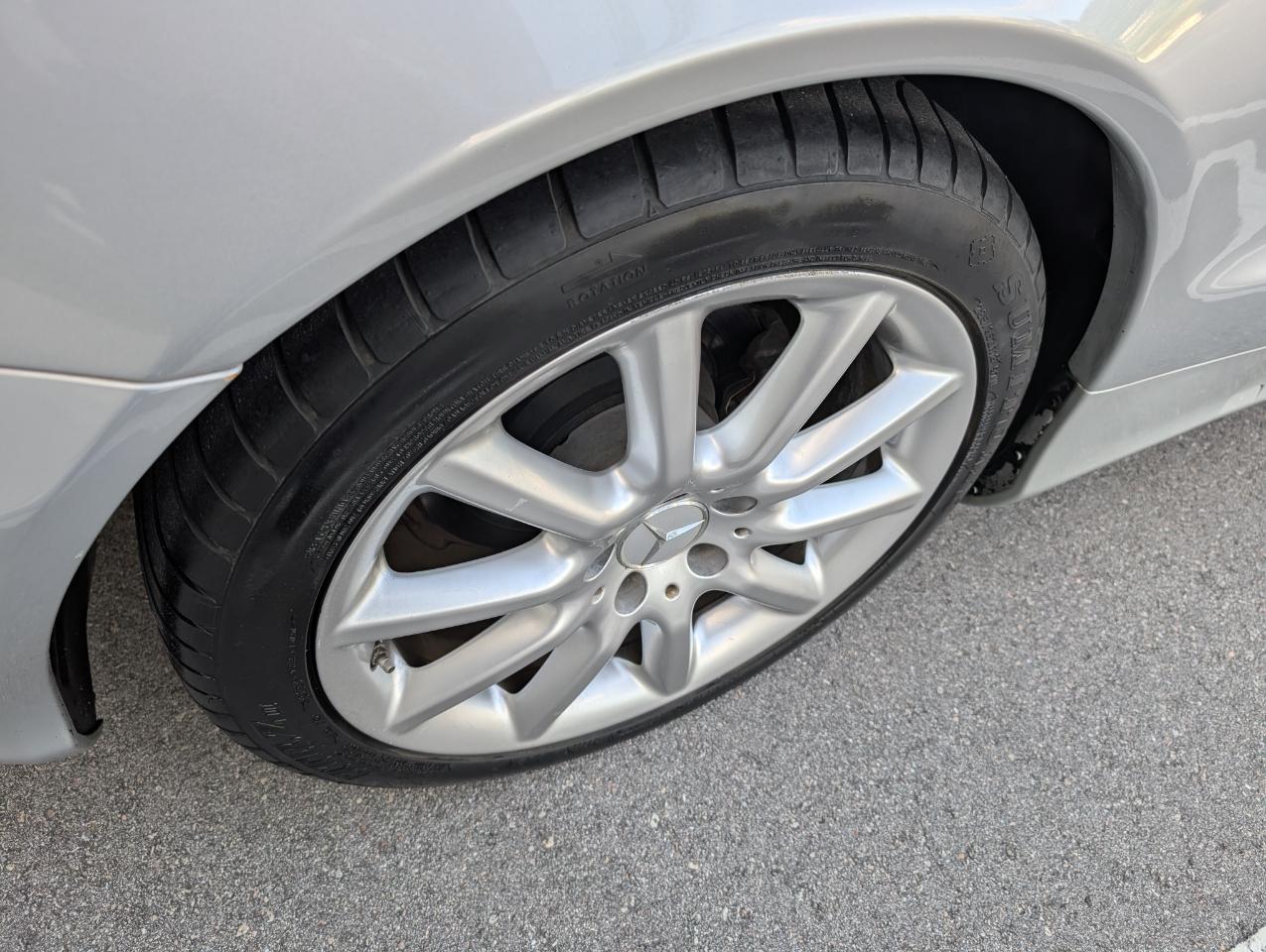 Mercedes-Benz SL-Class SL550 2007