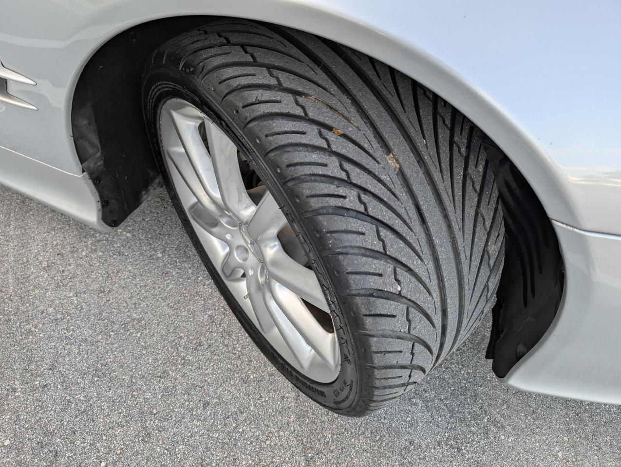 Mercedes-Benz SL-Class SL550 2007