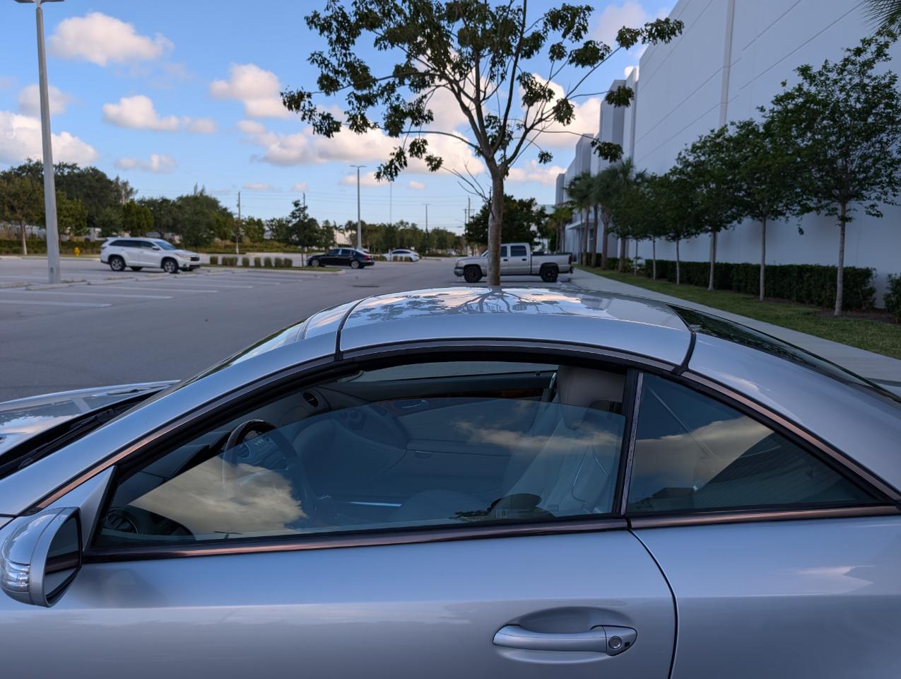 Mercedes-Benz SL-Class SL550 2007