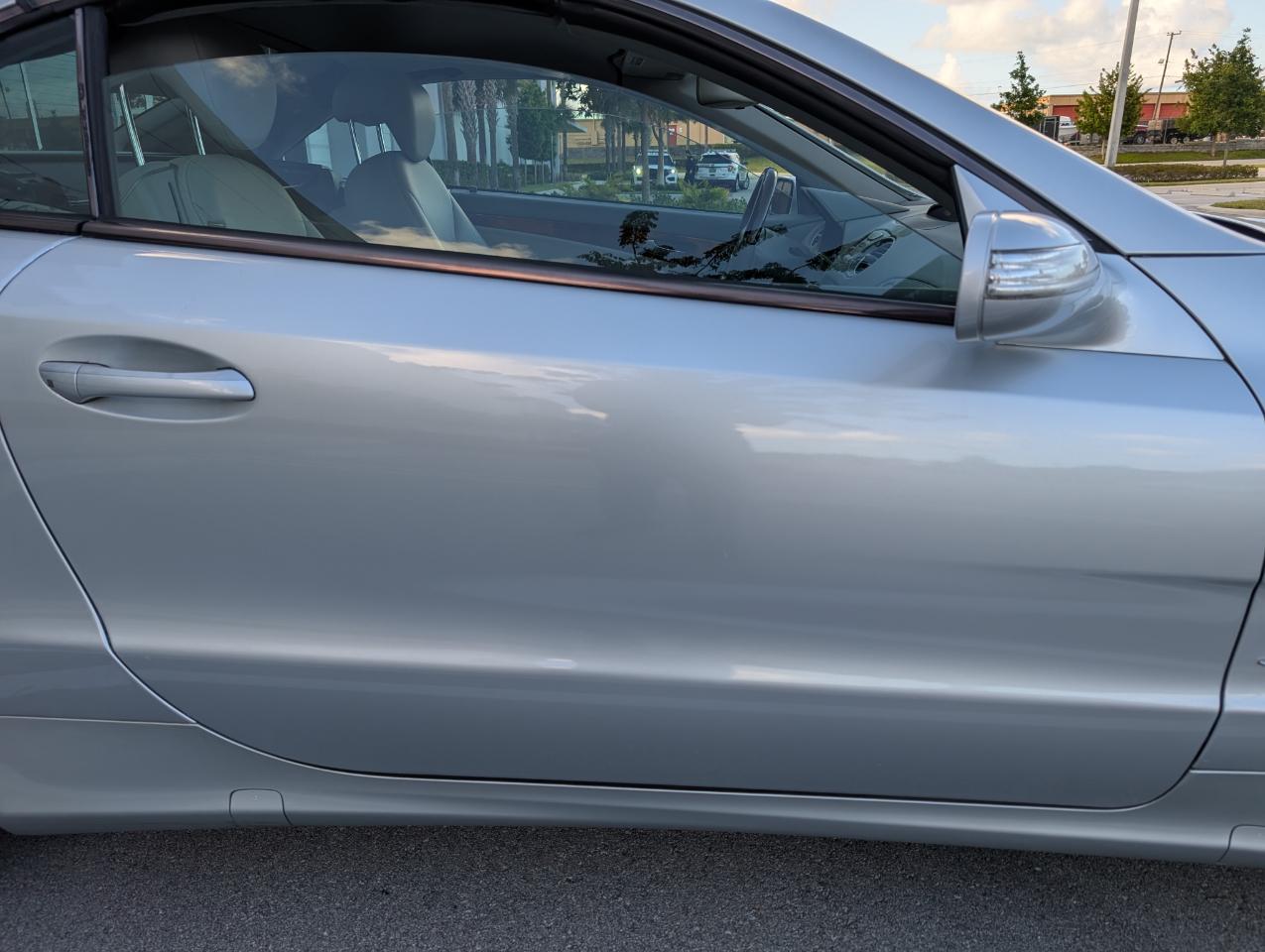 Mercedes-Benz SL-Class SL550 2007