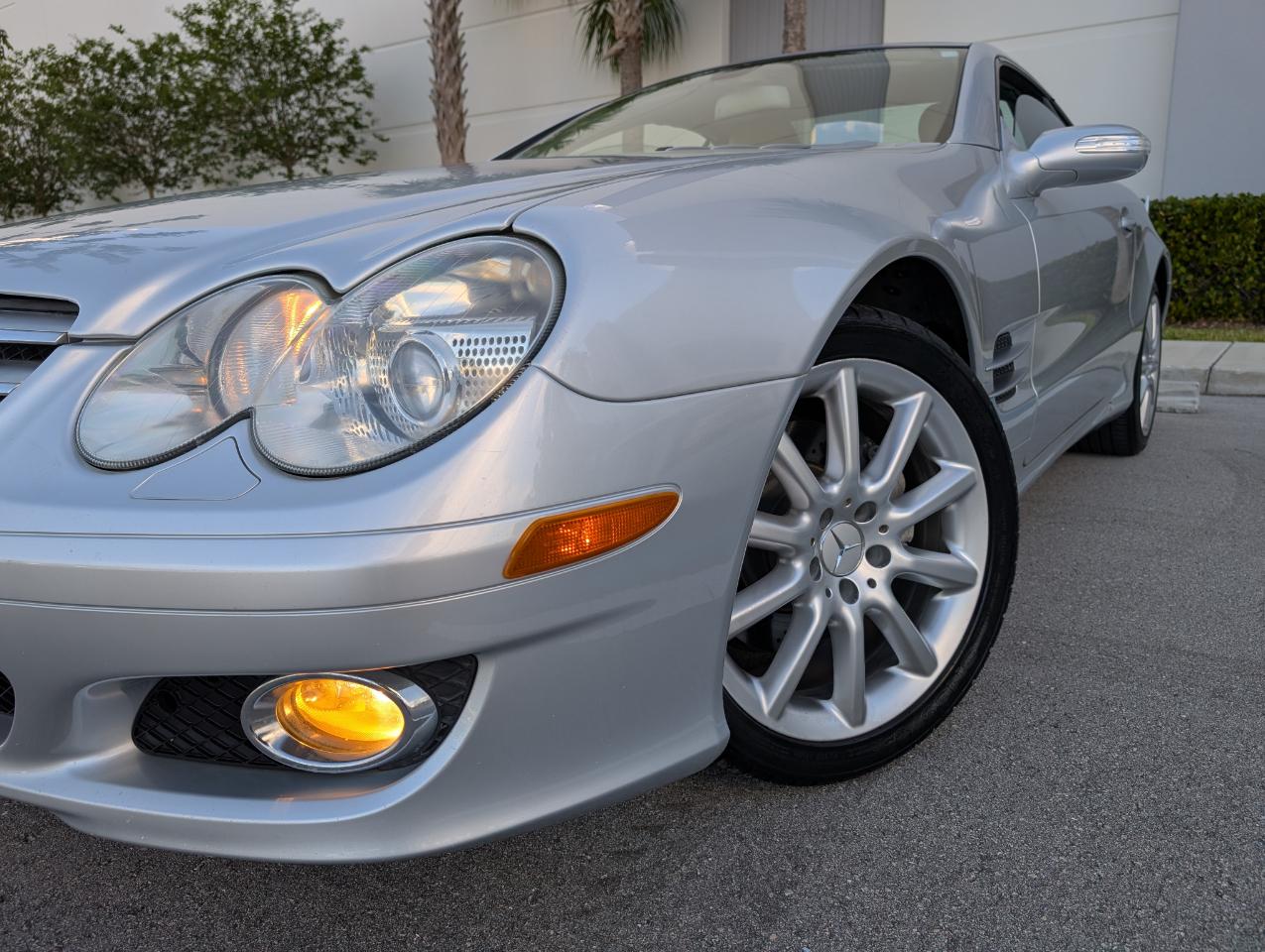 Mercedes-Benz SL-Class SL550 2007