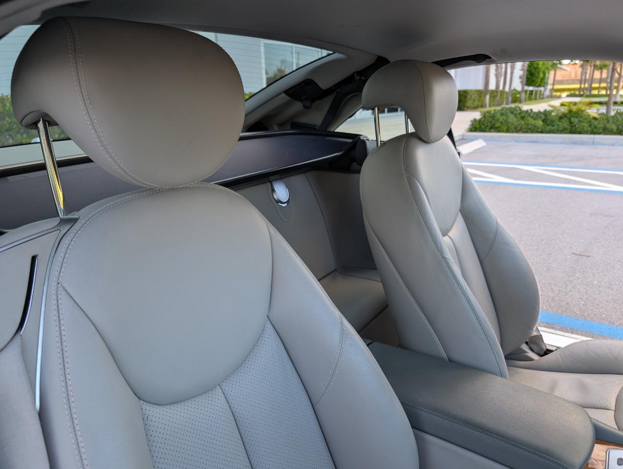 Mercedes-Benz SL-Class SL550 2007