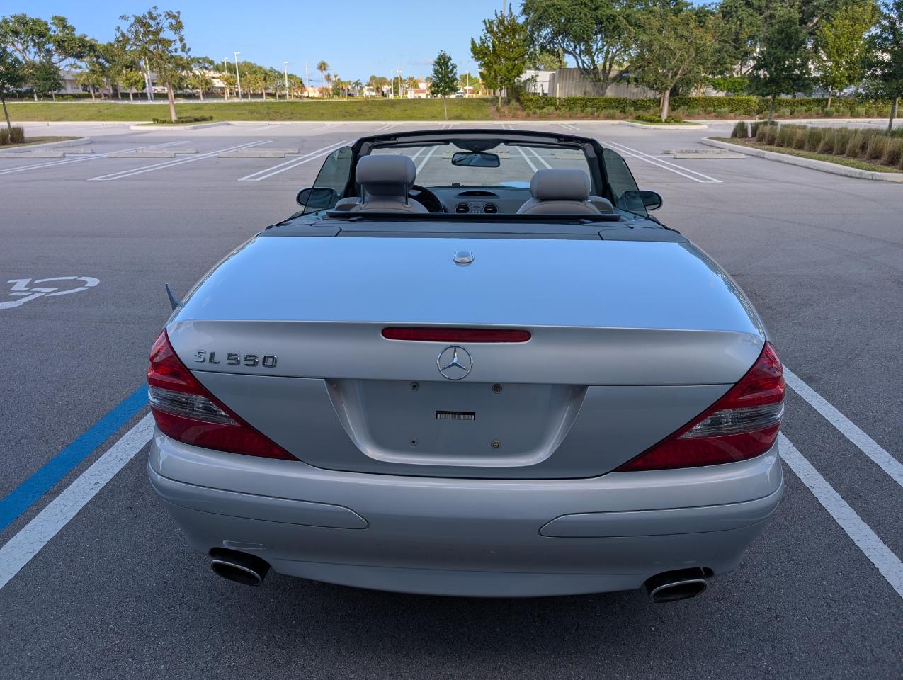 Mercedes-Benz SL-Class SL550 2007