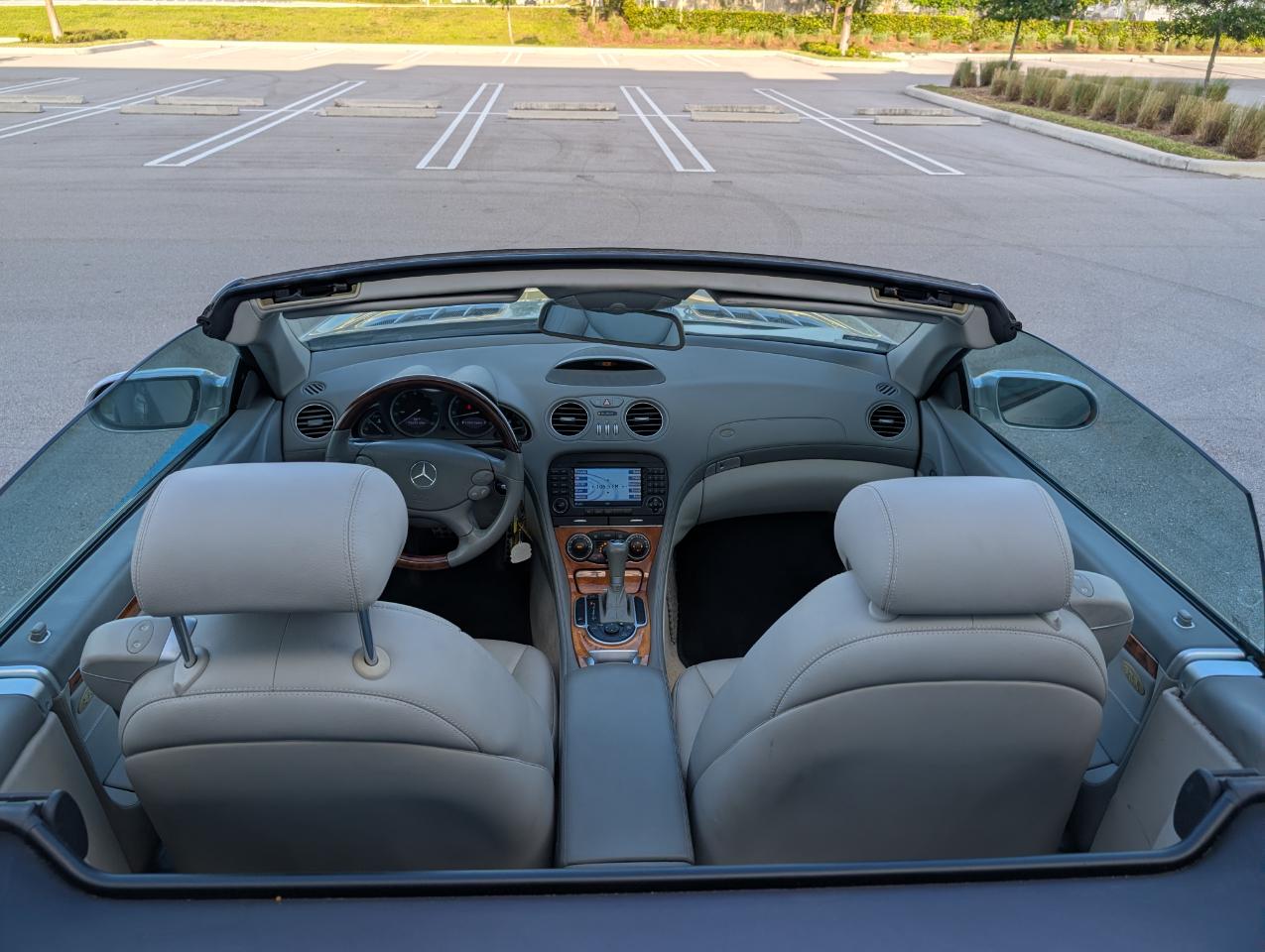 Mercedes-Benz SL-Class SL550 2007