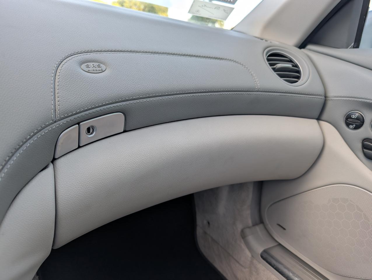 Mercedes-Benz SL-Class SL550 2007