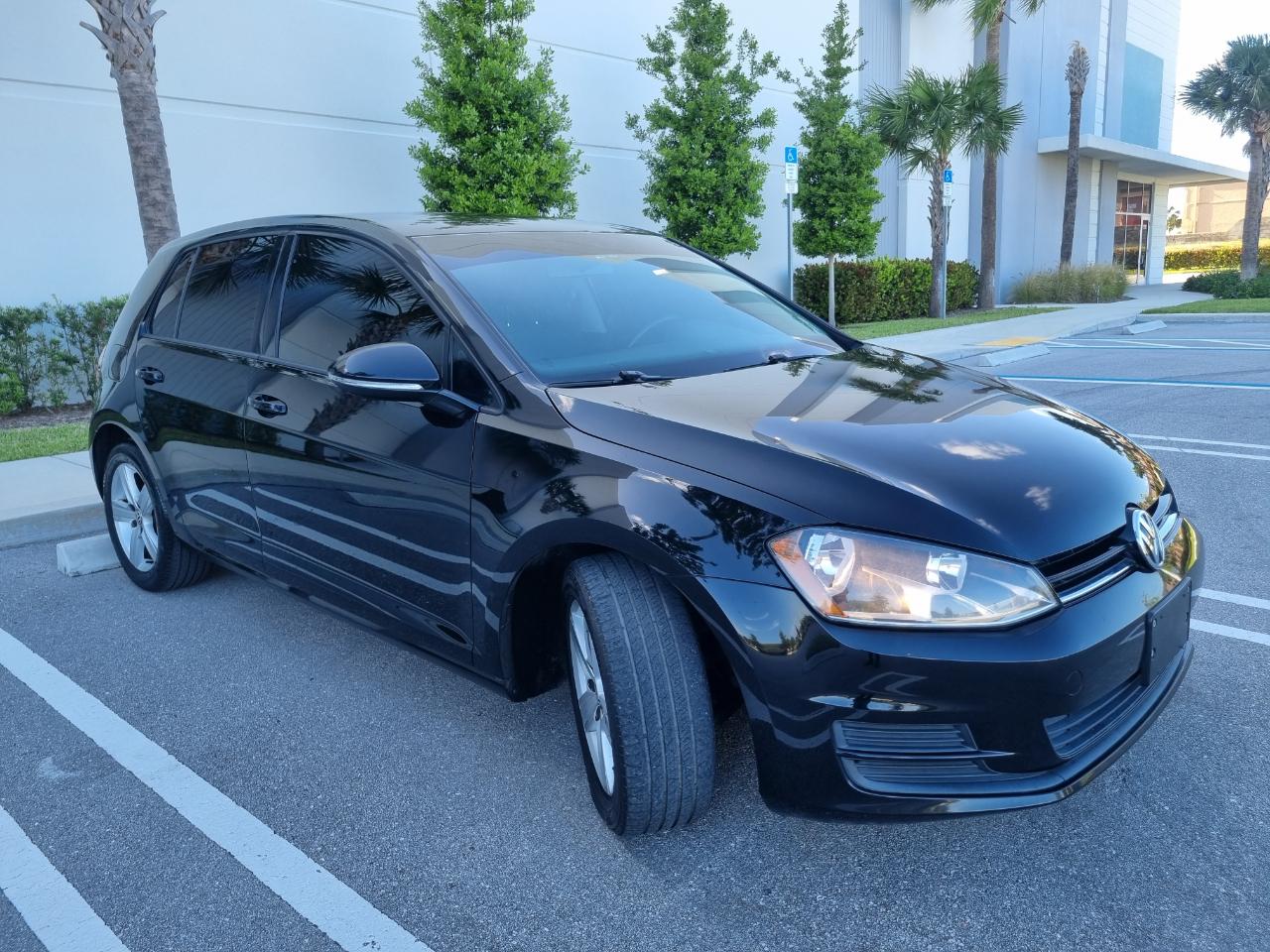 Volkswagen Golf TDI S 6M 2015