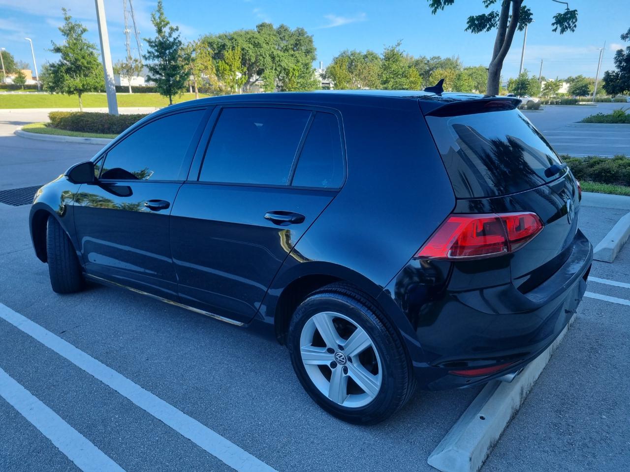 Volkswagen Golf TDI S 6M 2015