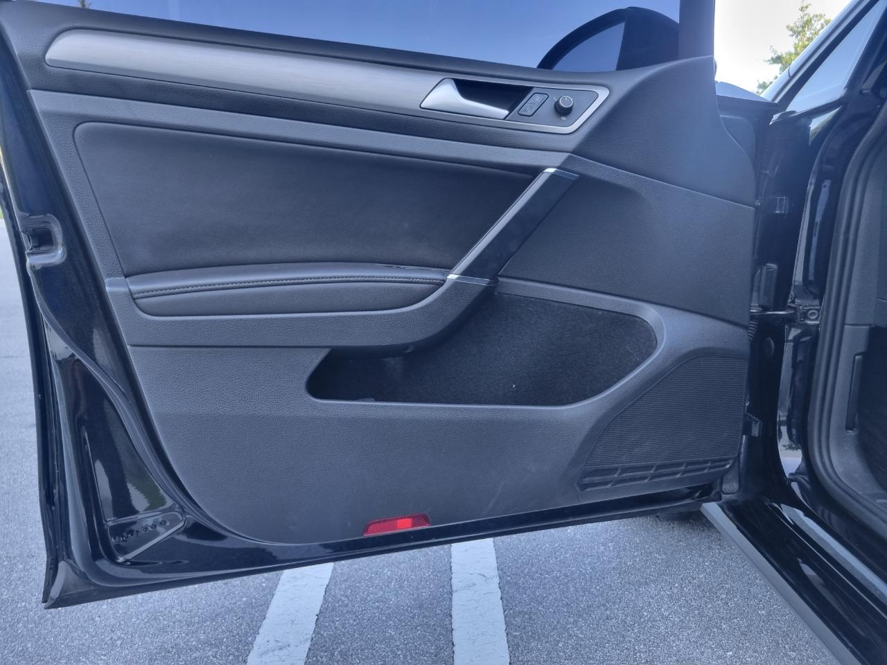 Volkswagen Golf TDI S 6M 2015