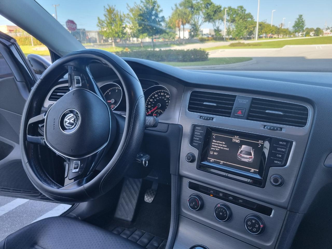 Volkswagen Golf TDI S 6M 2015