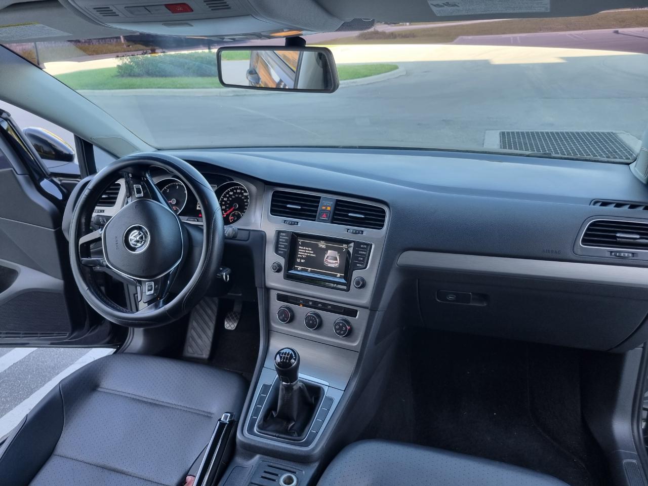 Volkswagen Golf TDI S 6M 2015