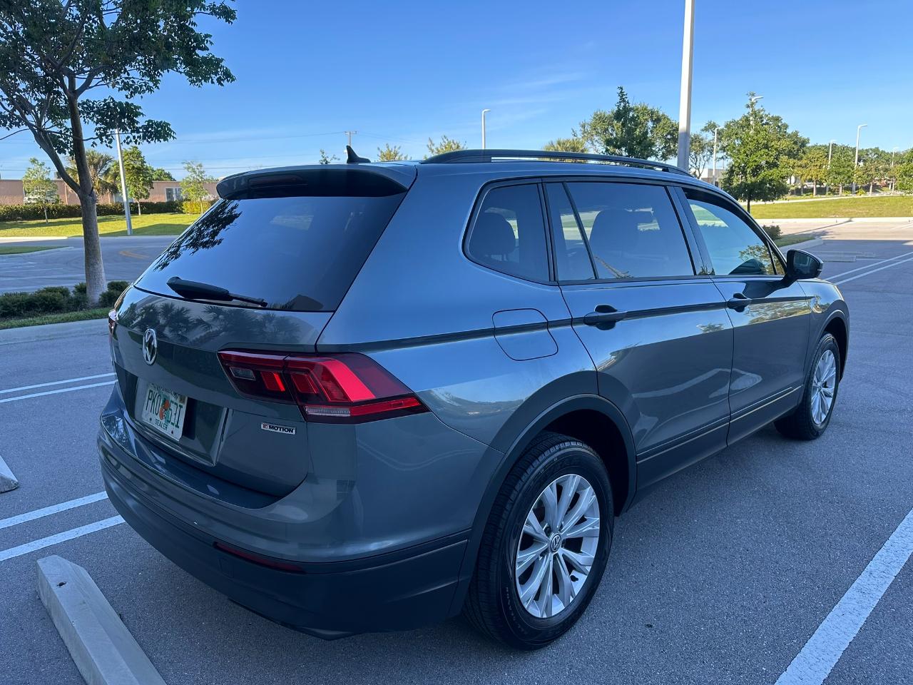 Volkswagen Tiguan S 4Motion 2020