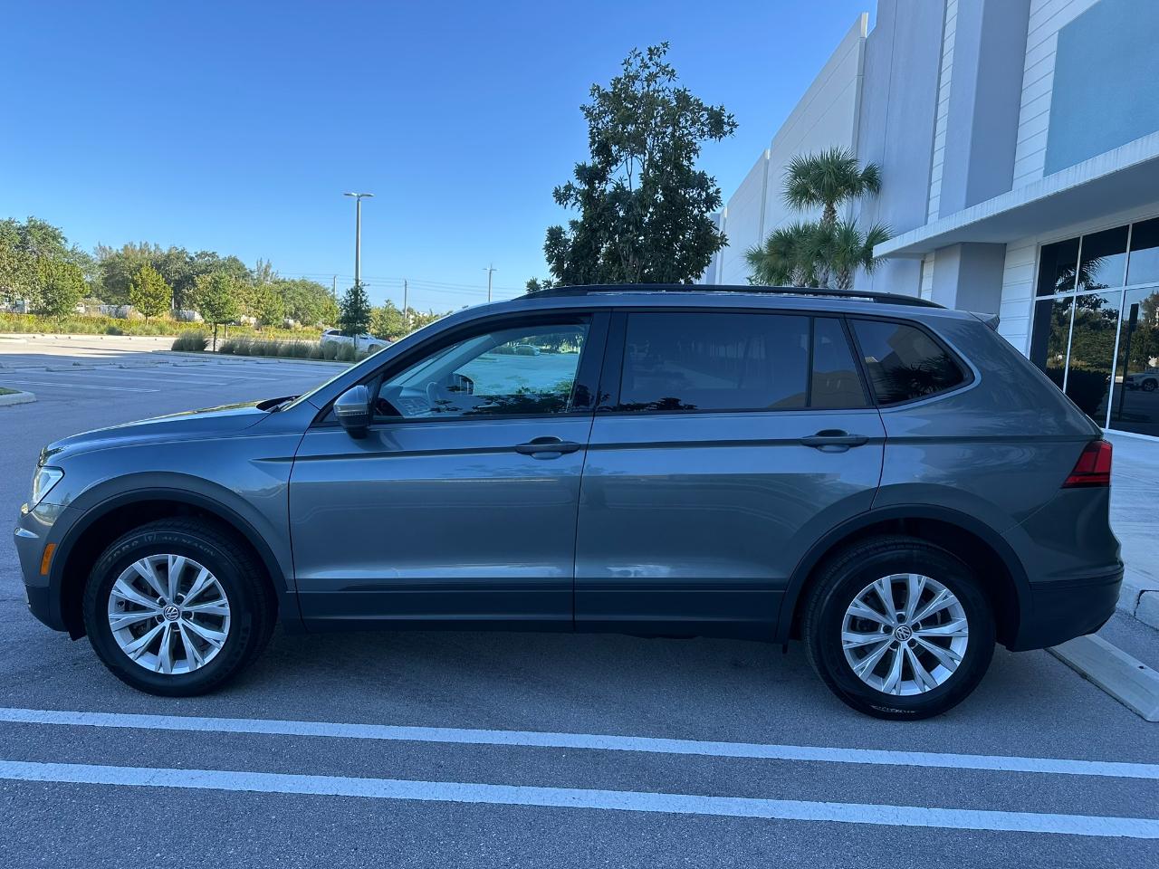 Volkswagen Tiguan S 4Motion 2020