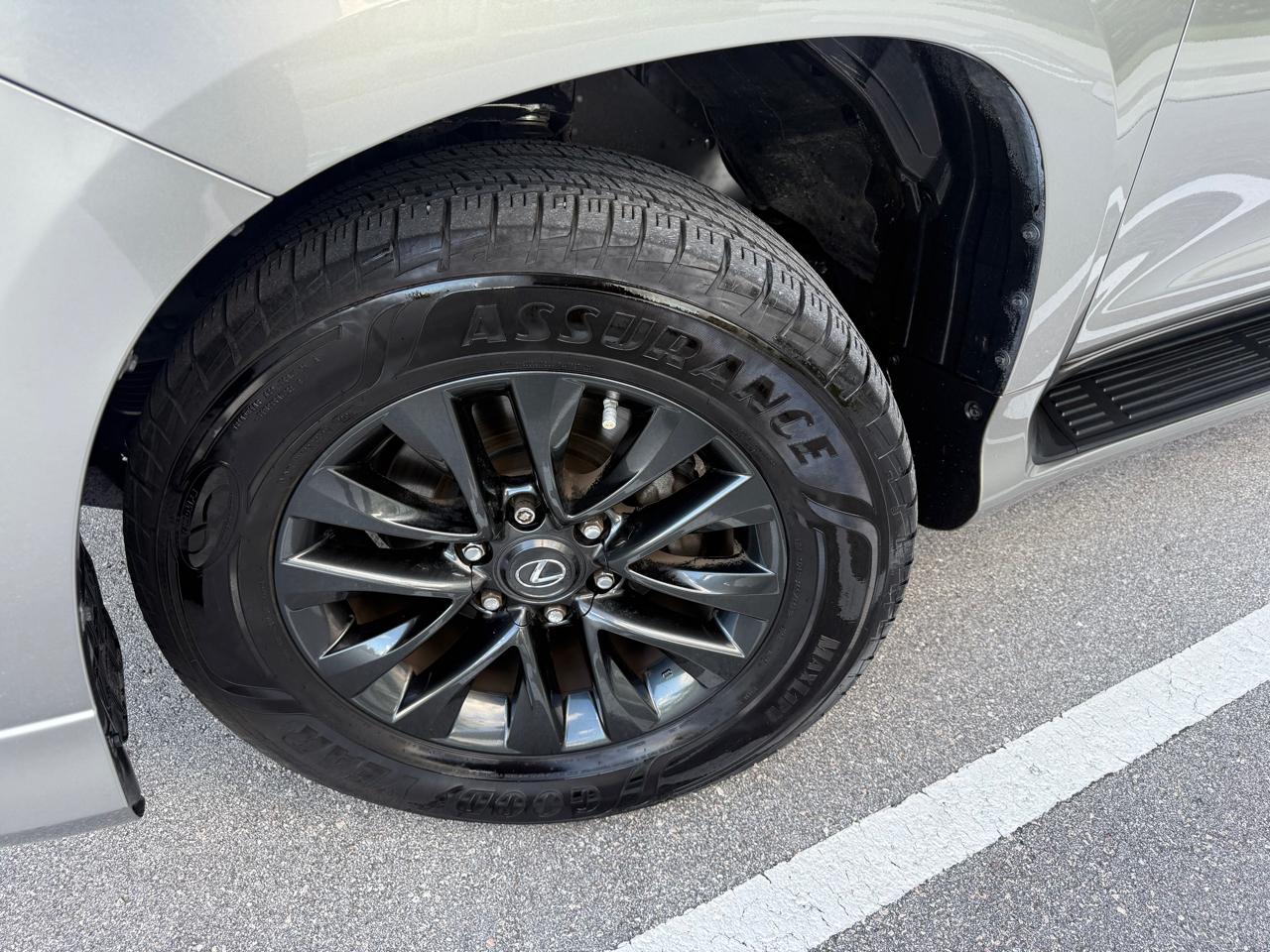 Lexus GX 460 Base 2023